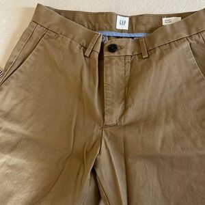 Gap Light Brown Khakis 29”x34” (Tall) - Like New